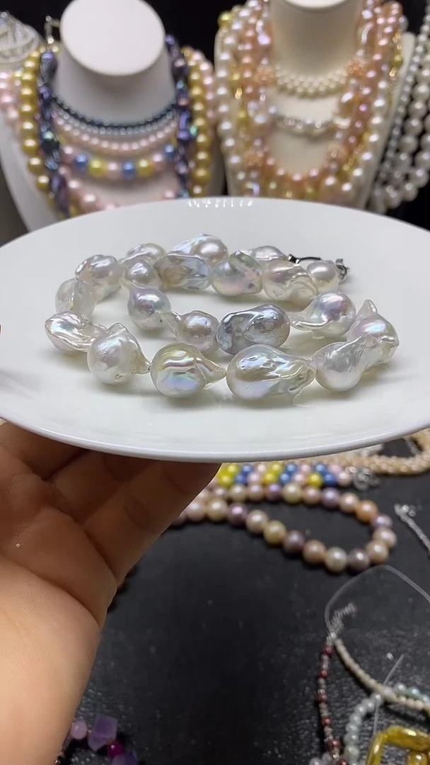 颈饰未镶嵌淡水珍珠多人