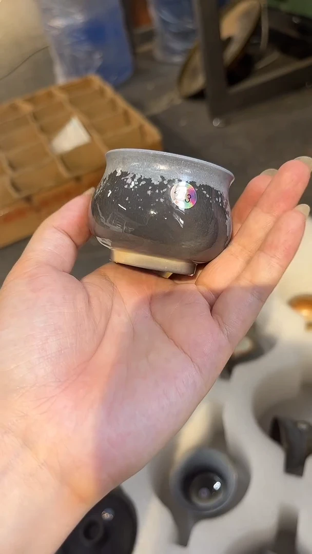 杯413号容量40-60Ml瑕疵