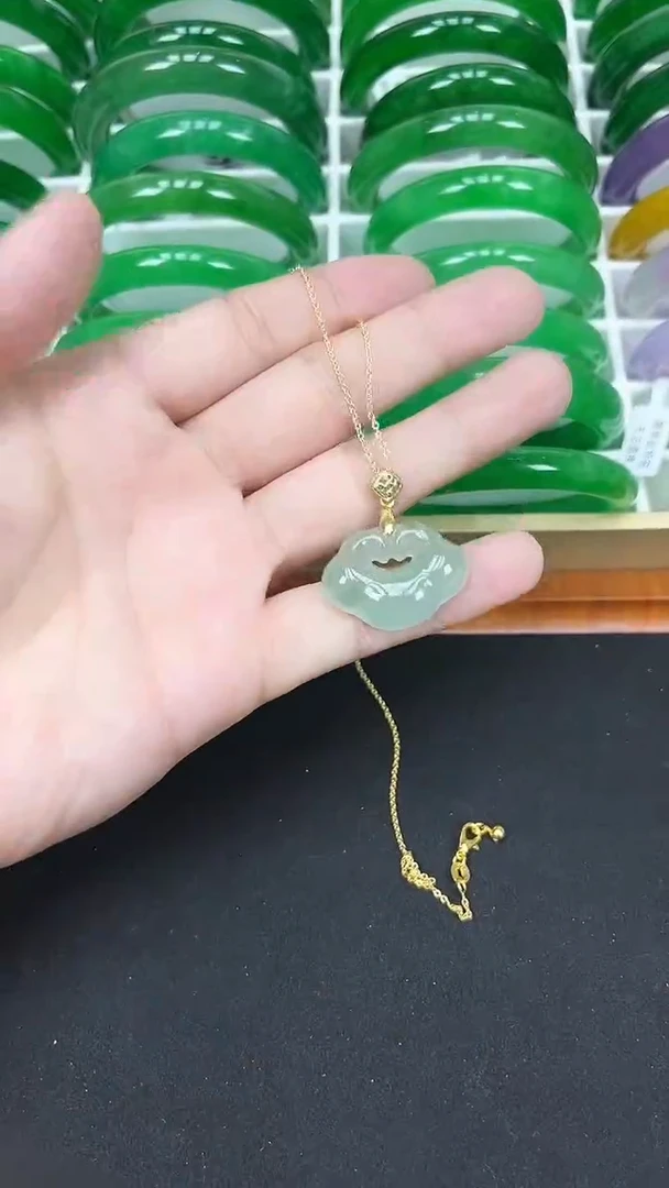 翡翠未镶嵌颈饰s42 冰晴水如意吊坠