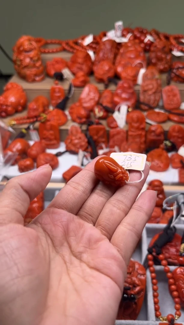 【闪购商品】南红玛瑙珠宝奇石未镶嵌735