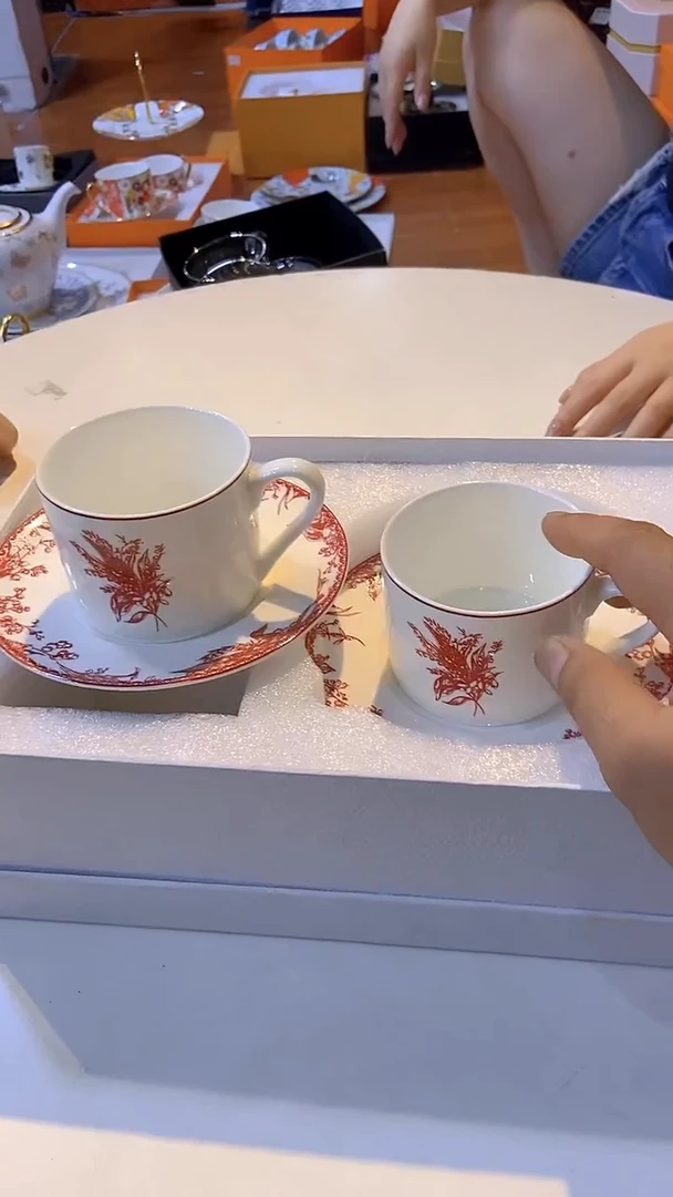 杯鸿辉家品牌瓷器，京东包邮！