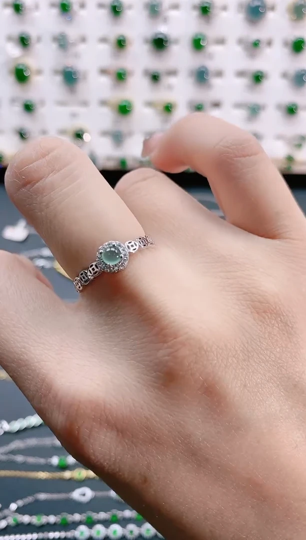 【闪购商品】翡翠戒指银S925镶嵌天然翡翠