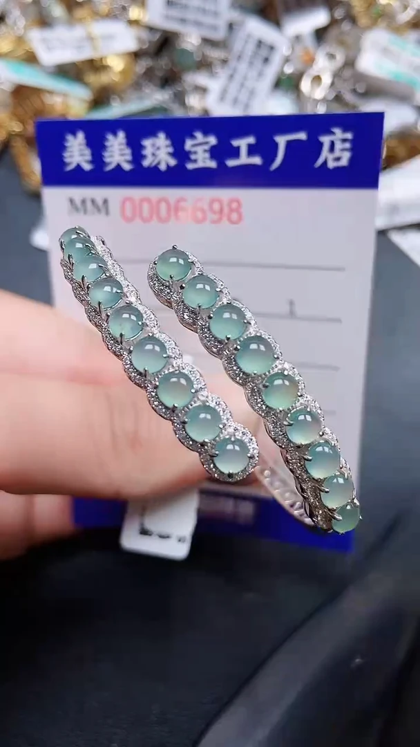 颈饰银S925镶嵌翡翠6698