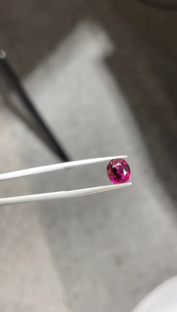 未镶嵌裸石石榴石天然裸石