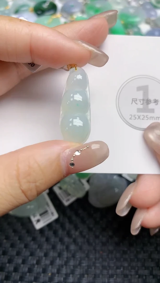 颈饰未镶嵌翡翠天然缅甸A货翡翠百元以上9元证书费自理