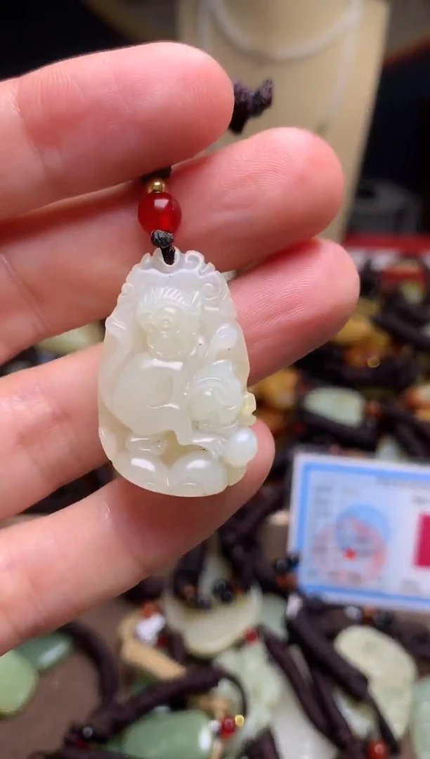 颈饰未镶嵌和田玉新疆料青海料清水和田玉吊坠