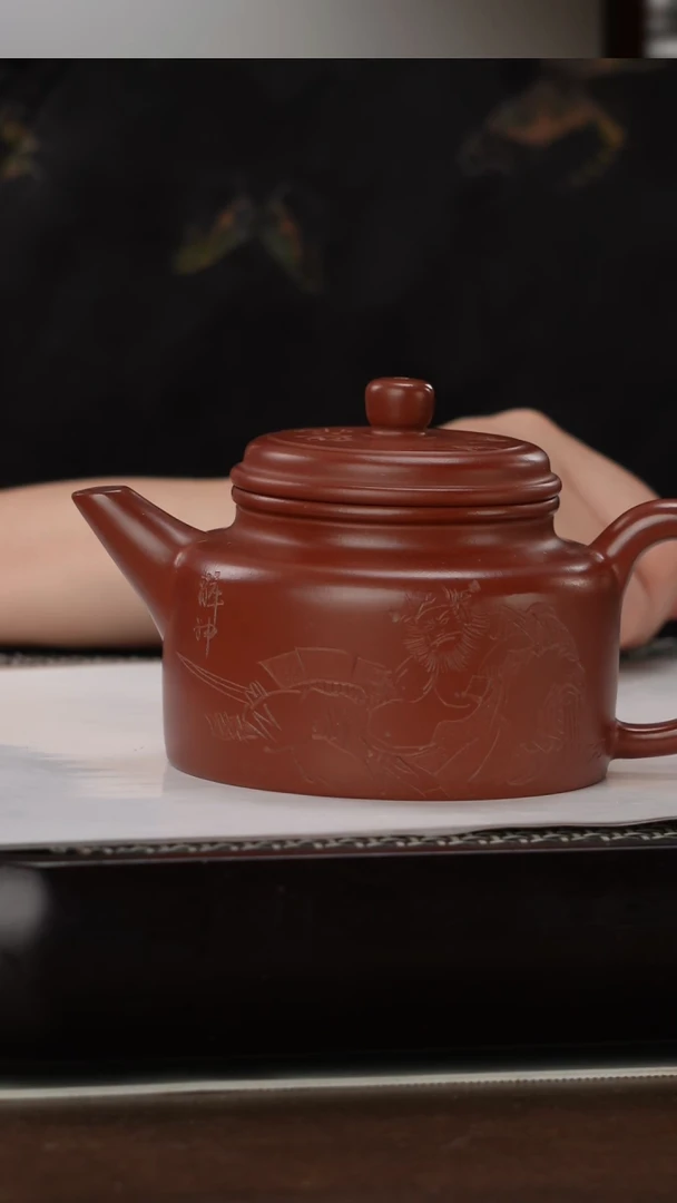 茶壶紫砂朱泥德钟刻绘