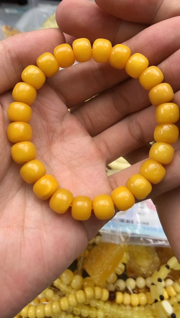 裸石蜜蜡未镶嵌手串