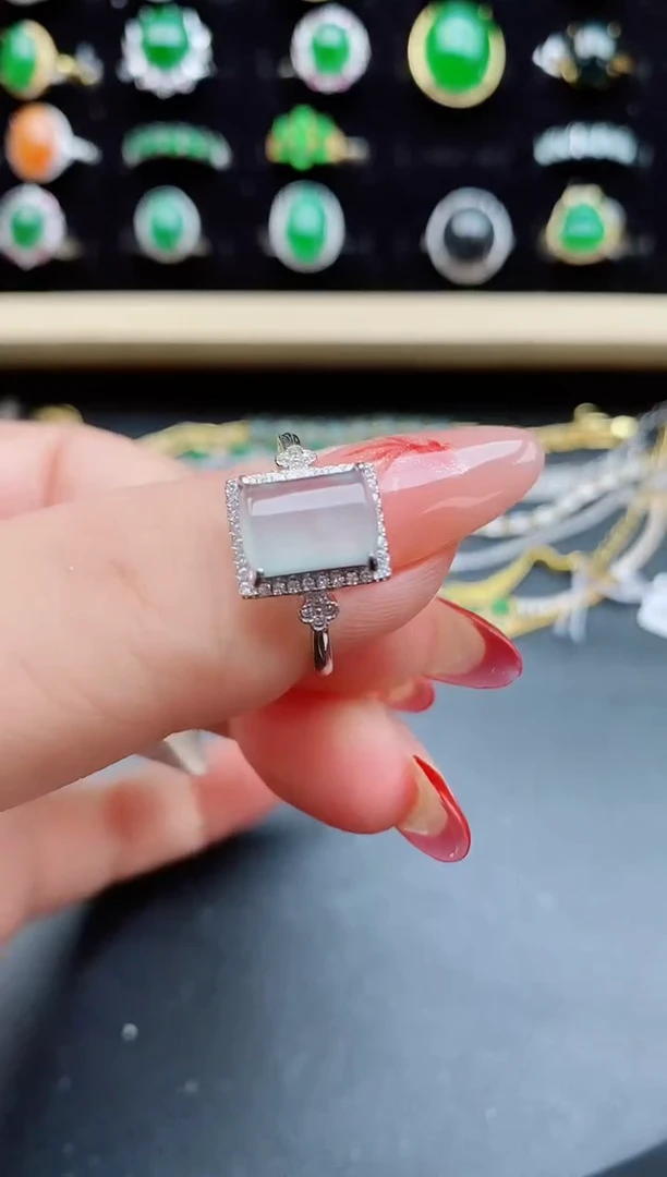 【闪购商品】翡翠戒指银S925镶嵌5080550