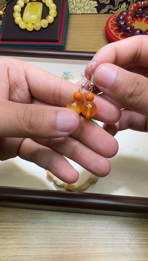 琥珀银S925镶嵌耳饰多样性发一件 592