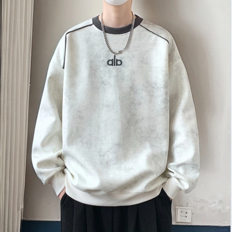 DeweLvum匠心制作！一眼就爱上!新款简约休闲宽松圆领长袖卫衣男潮