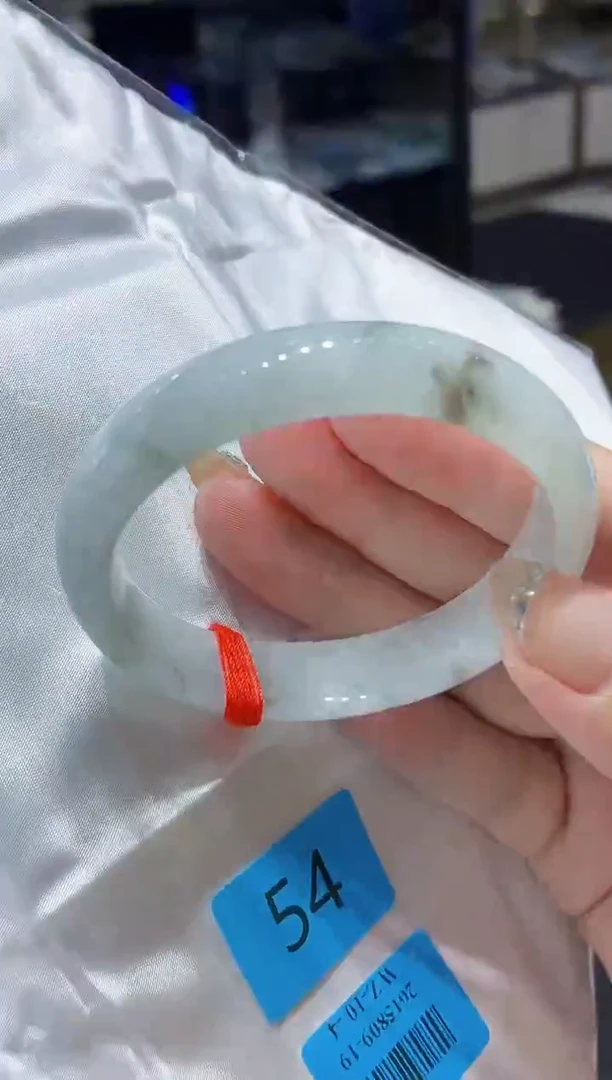 未镶嵌手镯翡翠翡翠手镯