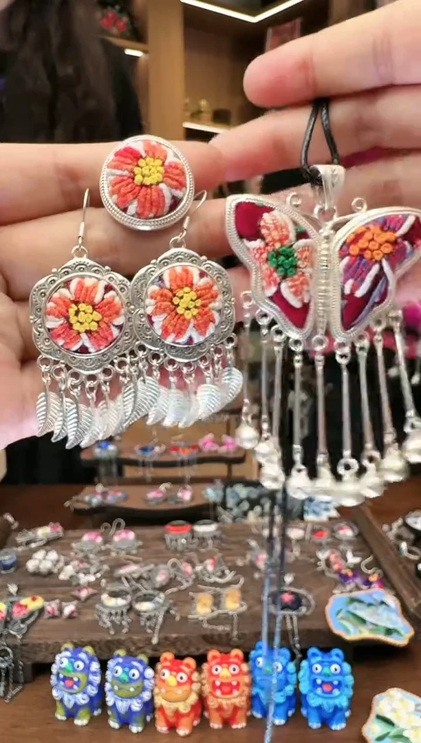 【闪购商品】织绣466戒指耳环吊坠一套