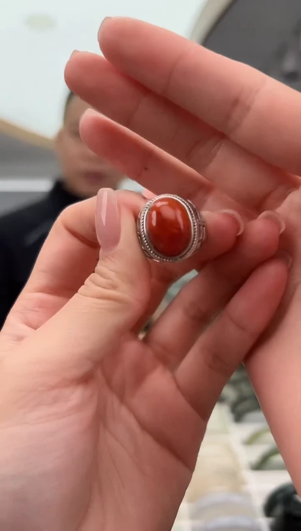 银S925镶嵌南红玛瑙戒指105