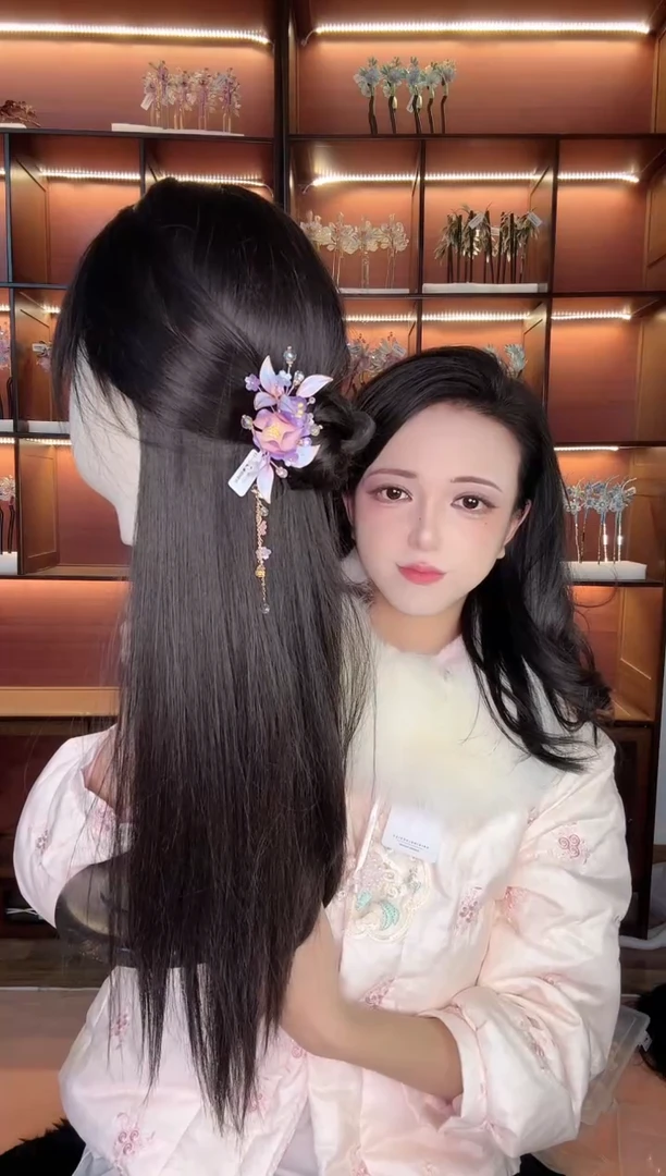 铜合金无328 非遗绒花  夹子带流苏