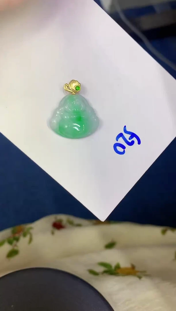颈饰未镶嵌翡翠缅甸天然翡翠a货