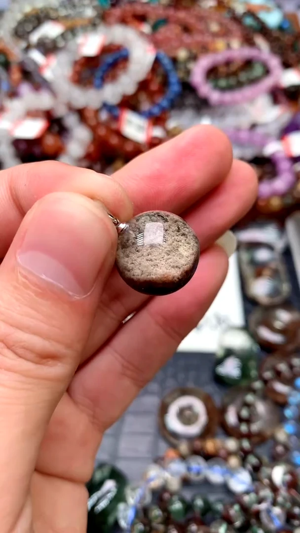 【闪购商品】水晶吊坠(赠链)合金45