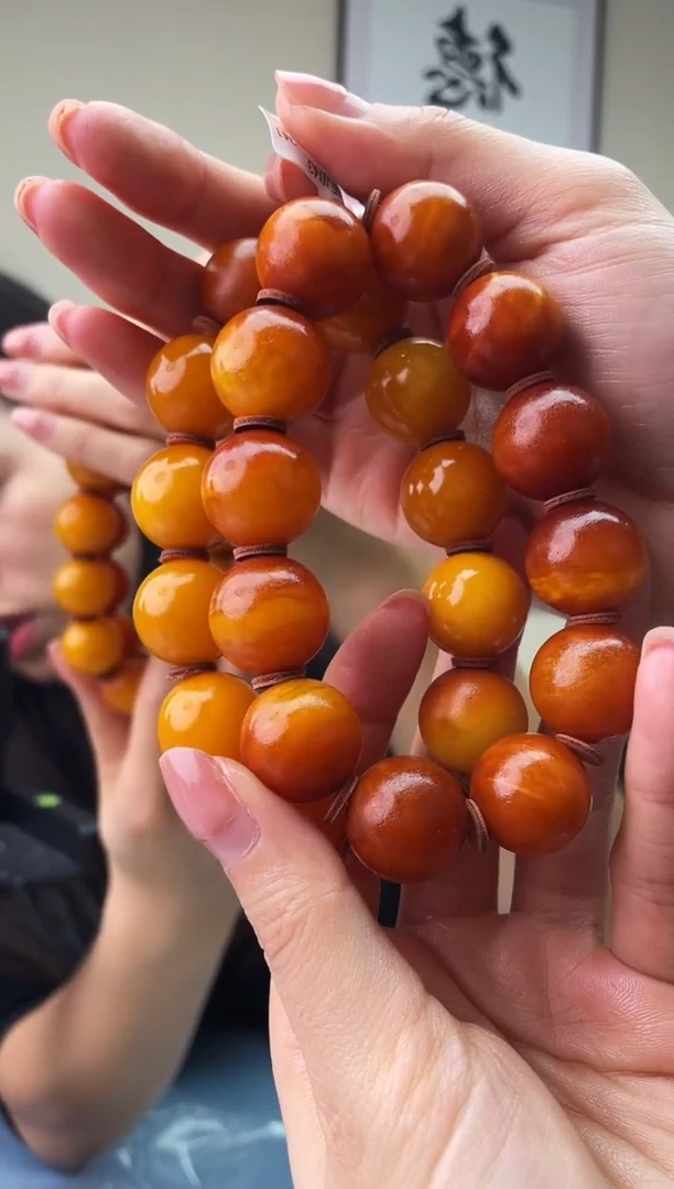 琥珀未镶嵌珠宝奇石T043 18假一罚十，多样性发一件