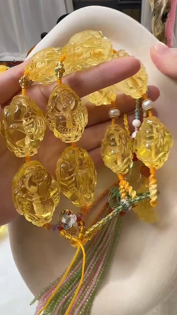 琥珀颈饰未镶嵌项链