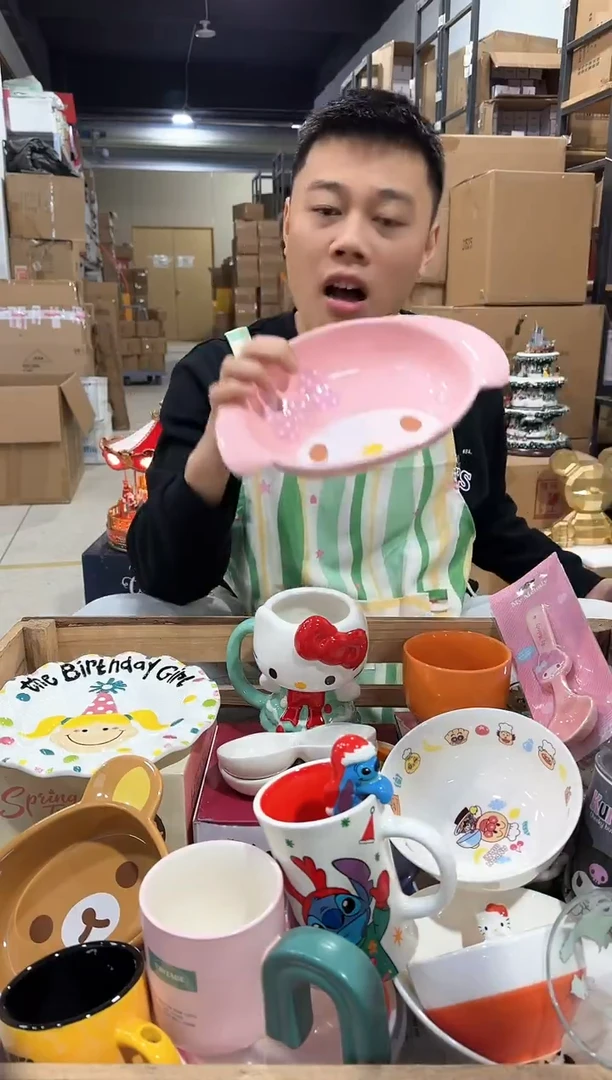 瓷片B款大号美乐蒂深碗