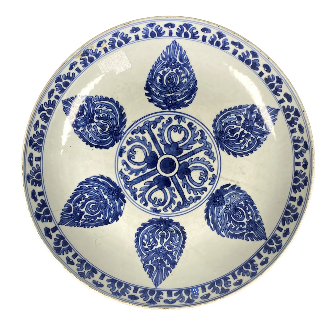 【022011191】清代 青花花卉盘（瓷器一）