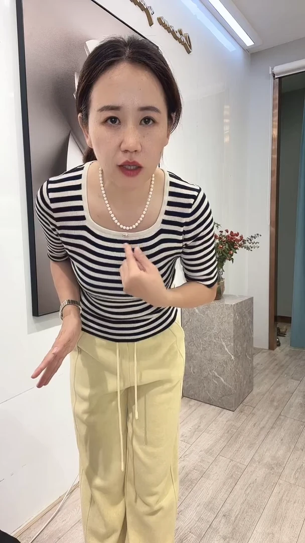 条纹 针织打底衫