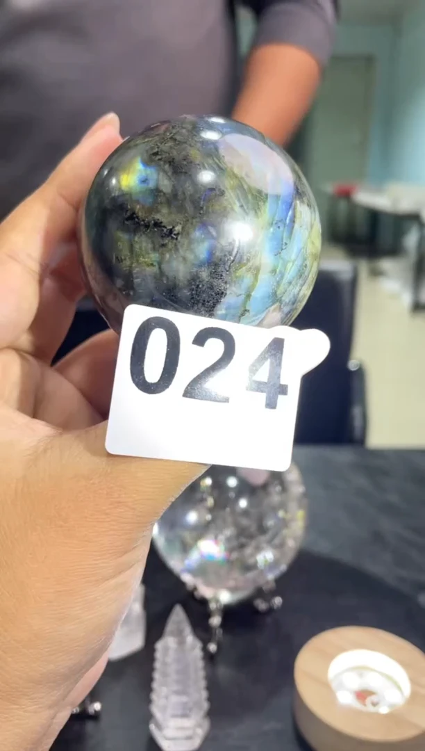 未镶嵌珠宝半成品水晶024