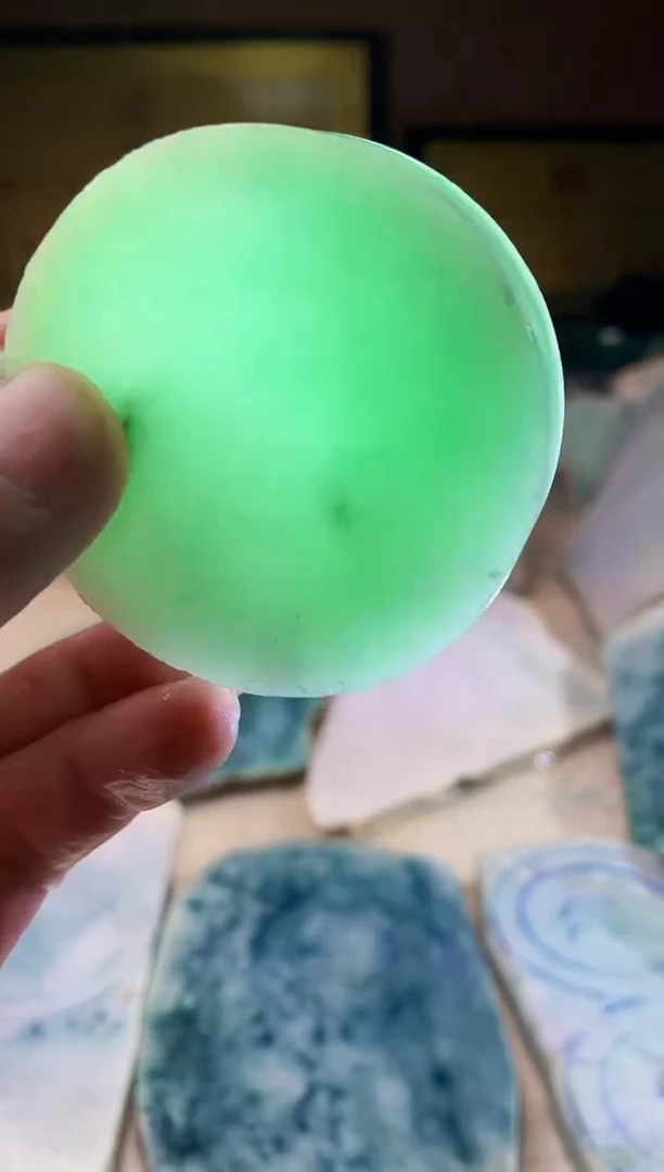 翡翠挂件未镶嵌A货张麦4538