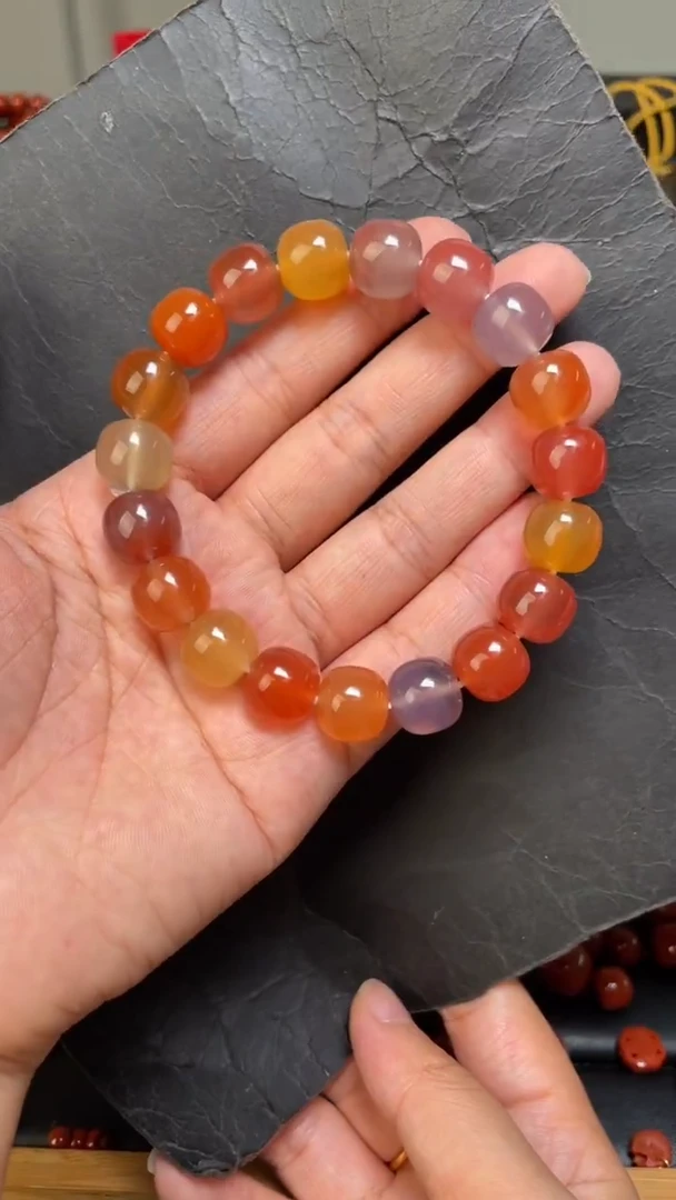 未镶嵌88南红玛瑙手串