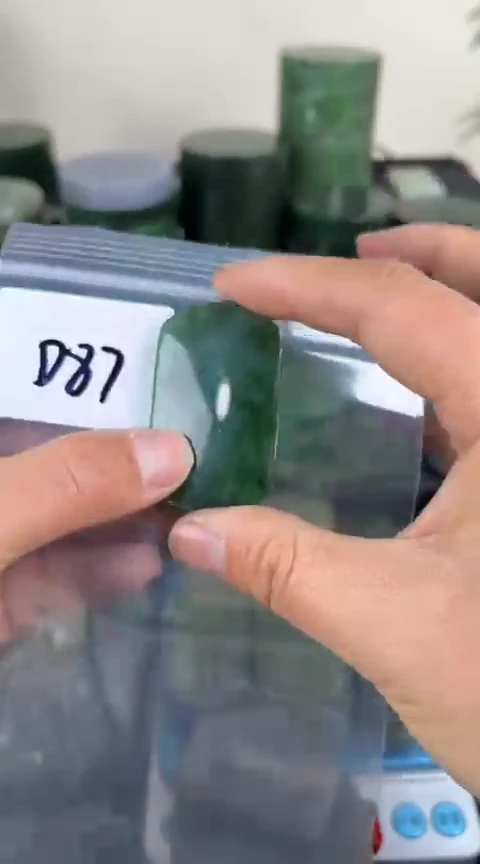 【闪购商品】和田玉珠宝半成品未镶嵌牌子