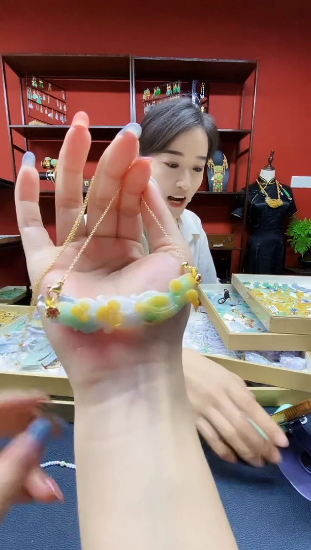 颈饰未镶嵌翡翠翡翠吊坠