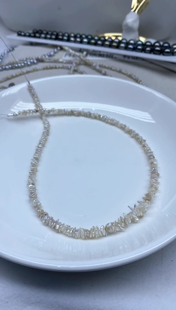 未镶嵌颈饰海水珍珠360