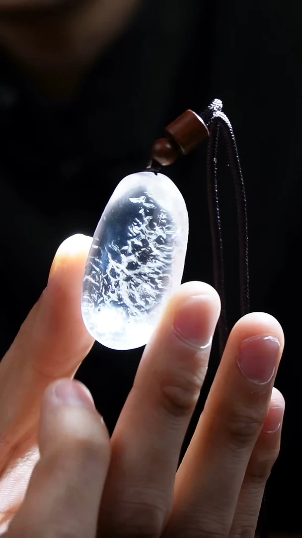 吊坠(赠链)未镶嵌水晶水晶