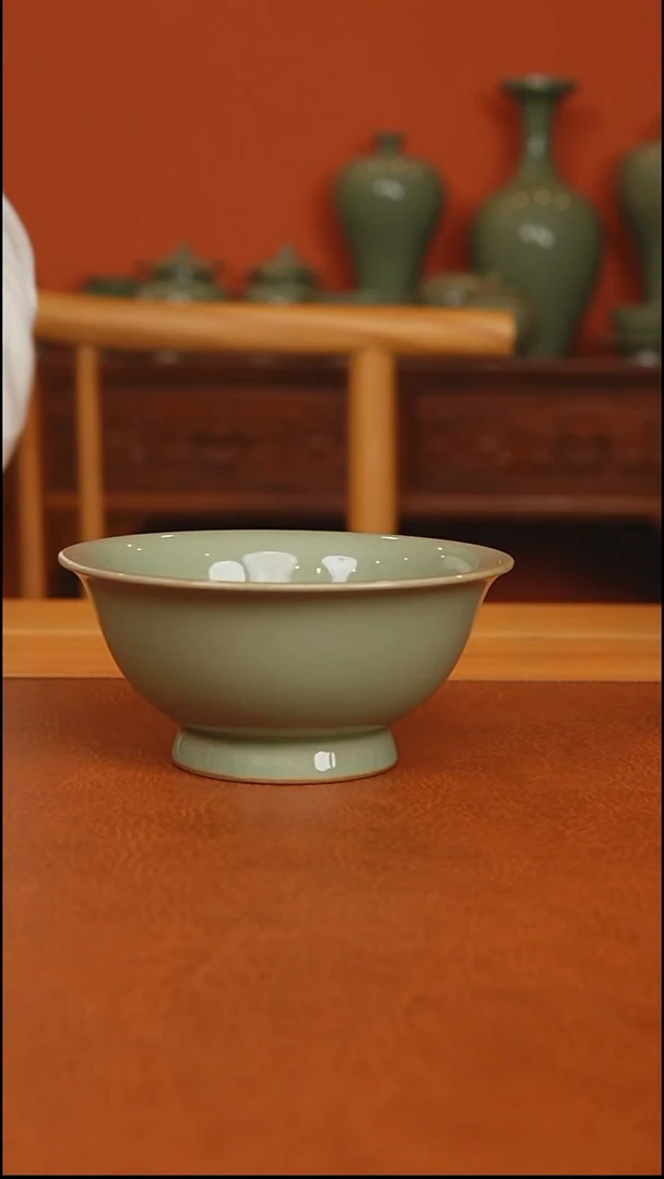 越窑秘色瓷小高足碗全品