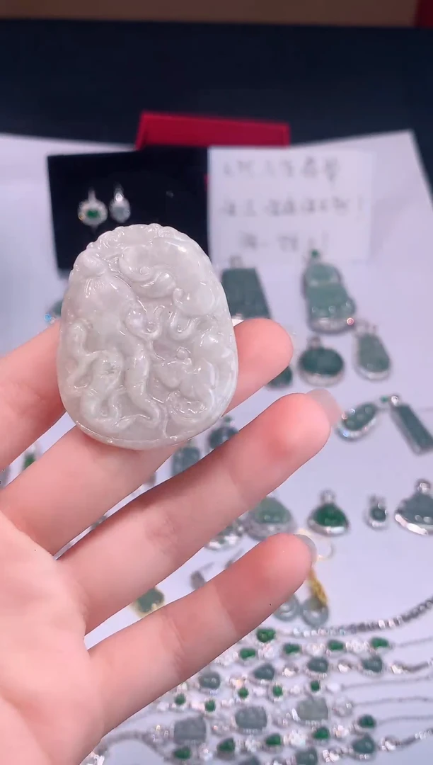 颈饰未镶嵌翡翠0芹0翡翠珠宝706
