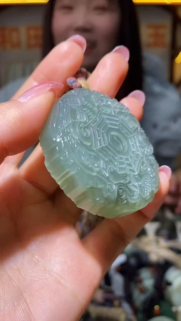 未镶嵌和田玉挂件1