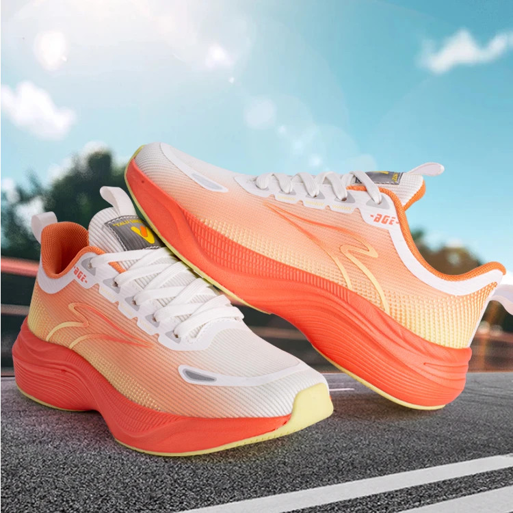 秋季运动休闲鞋情侣同款碳板夏季透气学生马拉松减震网面轻便缓震