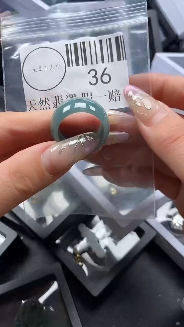 吊坠(不含链)未镶嵌翡翠36