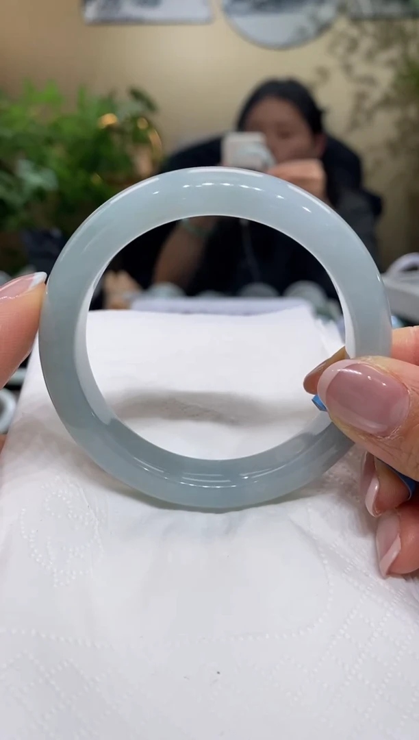 【闪购商品】翡翠手镯未镶嵌翡翠手镯