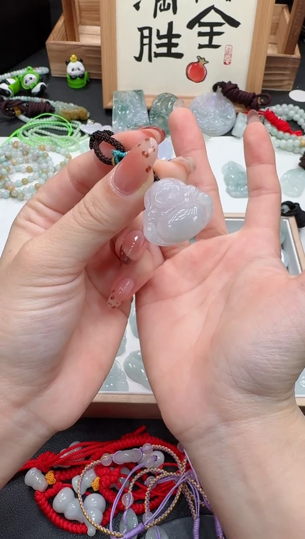 吊坠(不含链)未镶嵌翡翠珎*.佛公多样性发其一