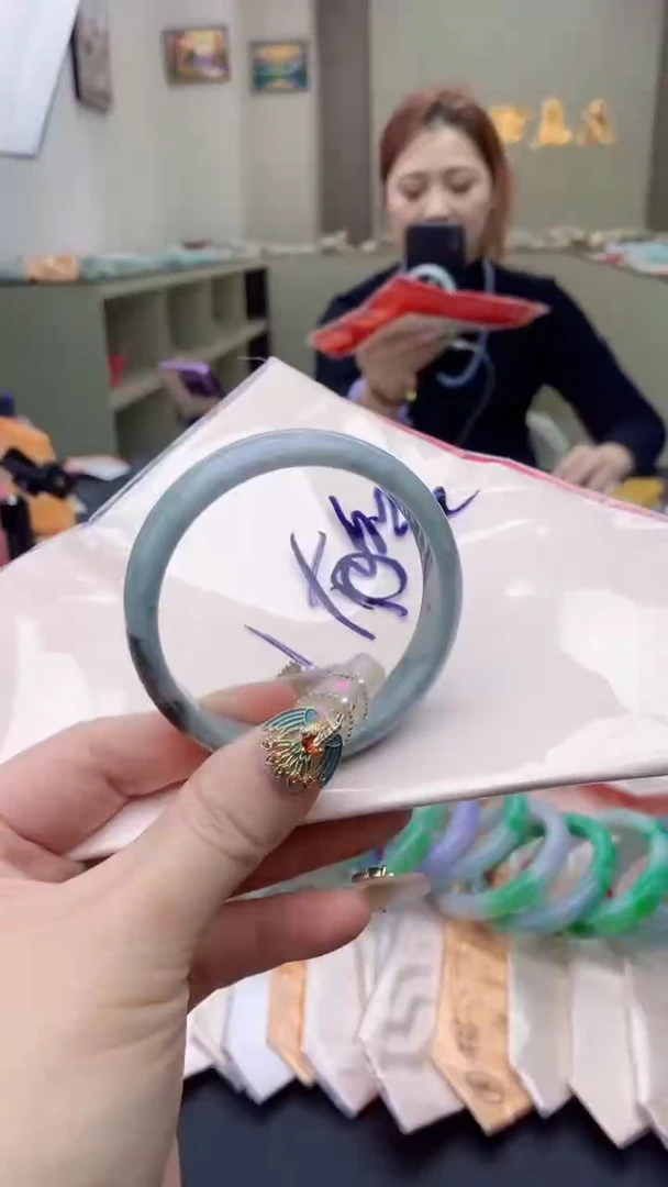 【闪购商品】翡翠手镯未镶嵌0162588226