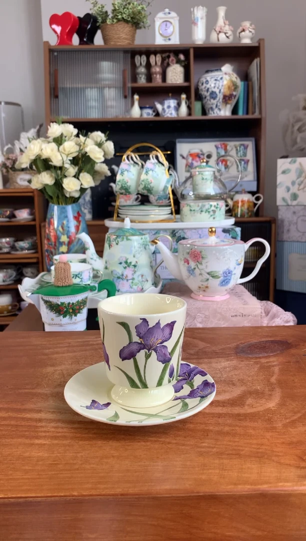 陶瓷【限时福利】鸢尾花手握杯碟