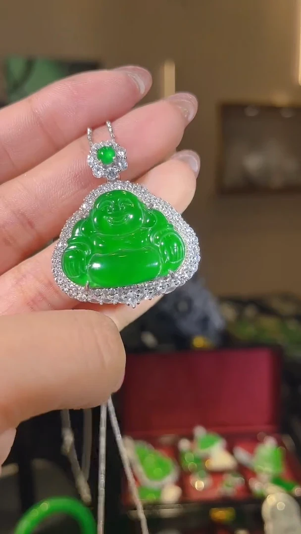 【闪购商品】翡翠吊坠(不含链)银S925镶嵌天然翡翠A货