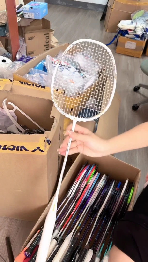 威克多正品微瑕    14  hawka