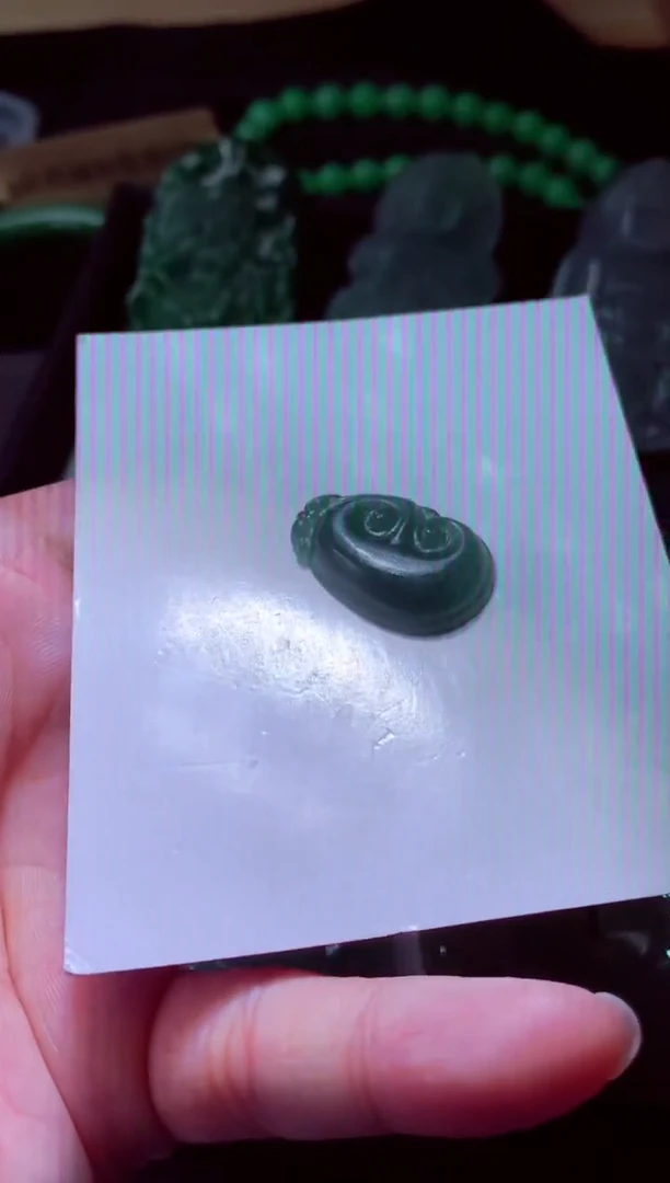 未镶嵌定制翡翠归**虹天然缅甸翡翠A货毛货吊坠