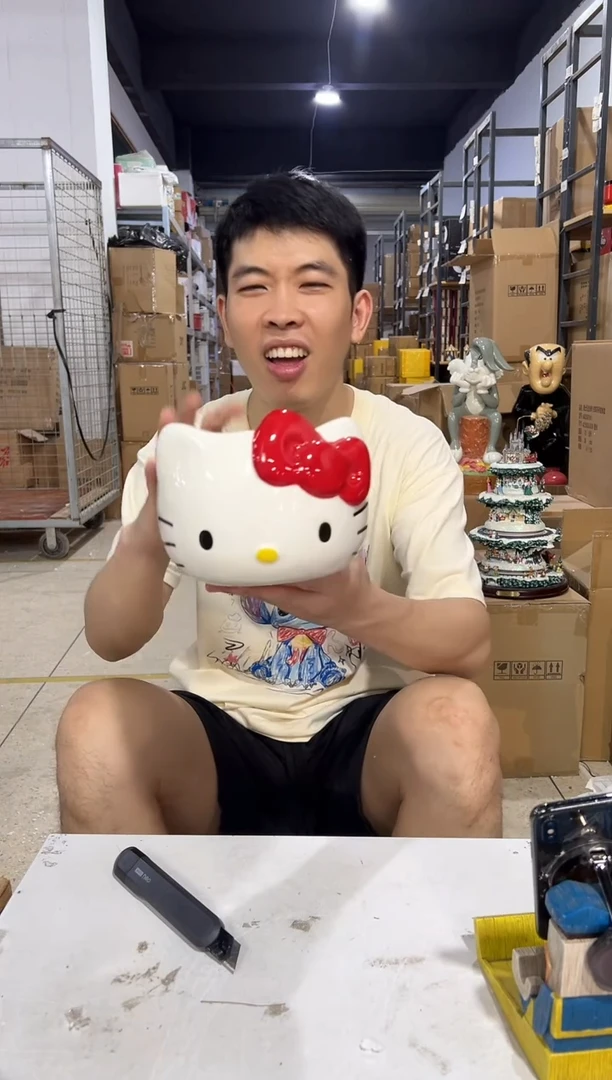 瓷片大号红色ｋｔ猫花盆