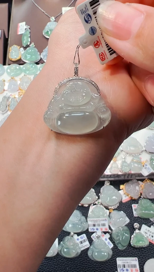 【闪购商品】翡翠吊坠(不含链)18K金镶嵌叶子吊坠052