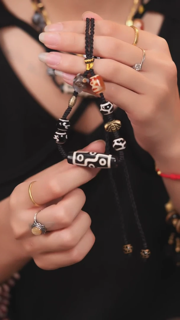 玛瑙/玉髓颈饰未镶嵌传世珠宝123