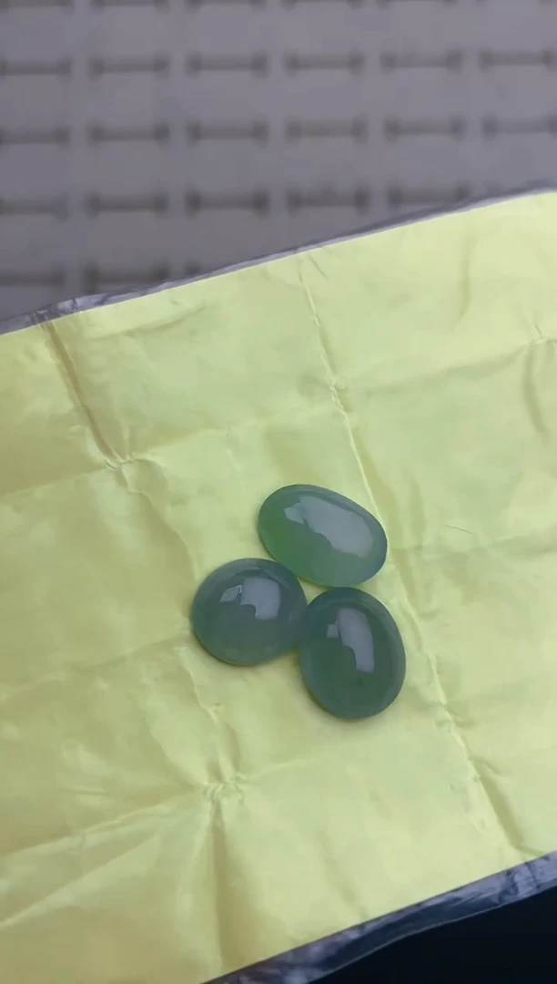 裸石翡翠天然翡翠蛋面42