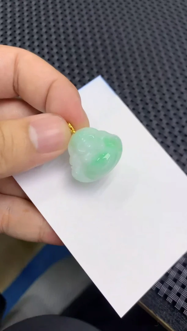 颈饰未镶嵌翡翠天然缅甸翡翠A货